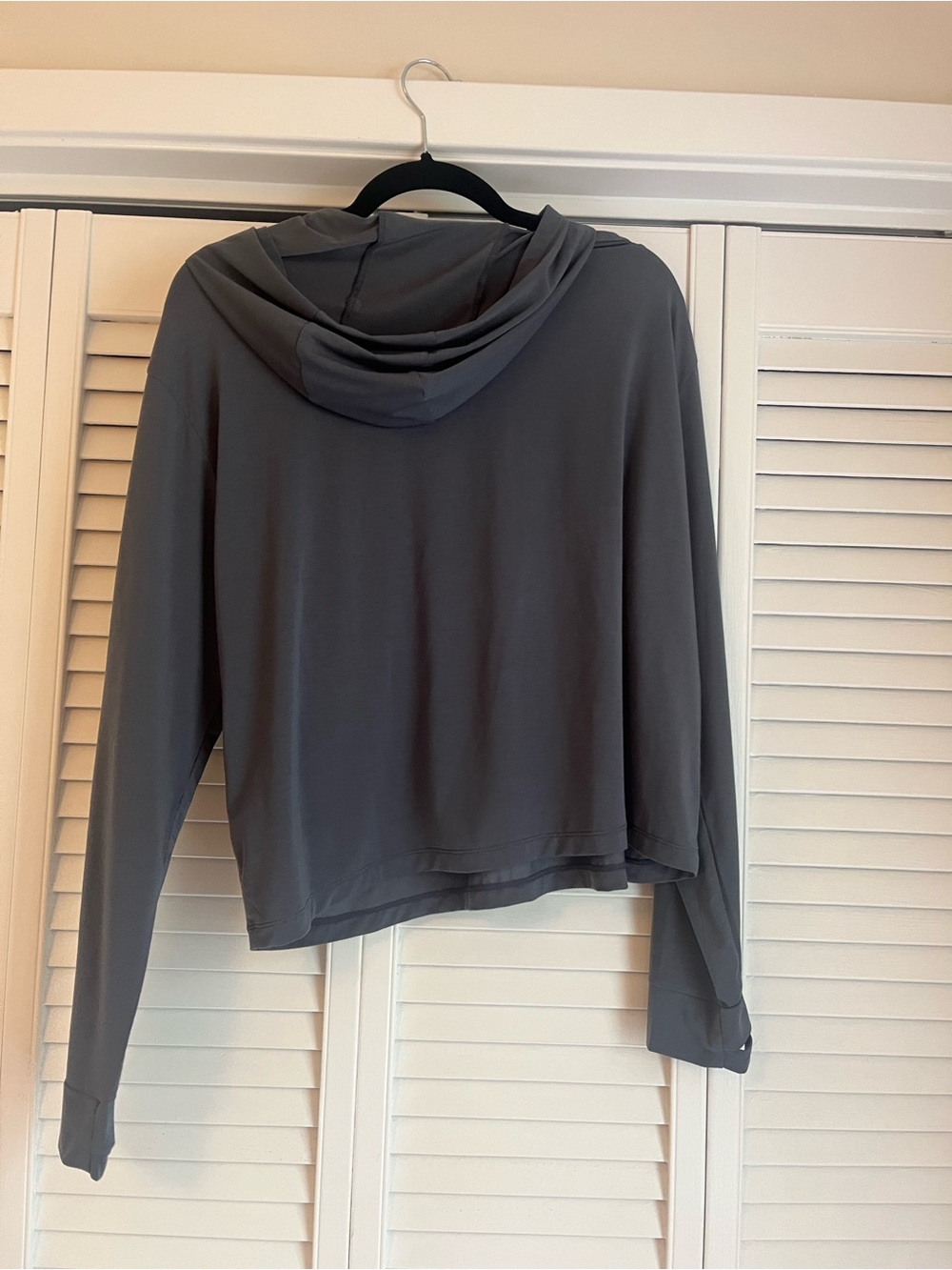 Free Fly Lightweight Hooded Top in Dark Blue - Picture 3 of 3